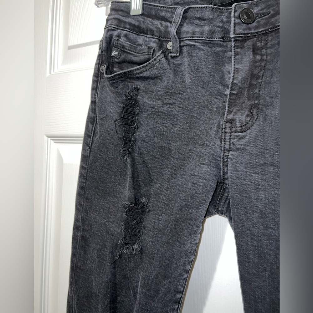Kancan distressed black cropped jeans size 7/27 - Picture 3 of 10